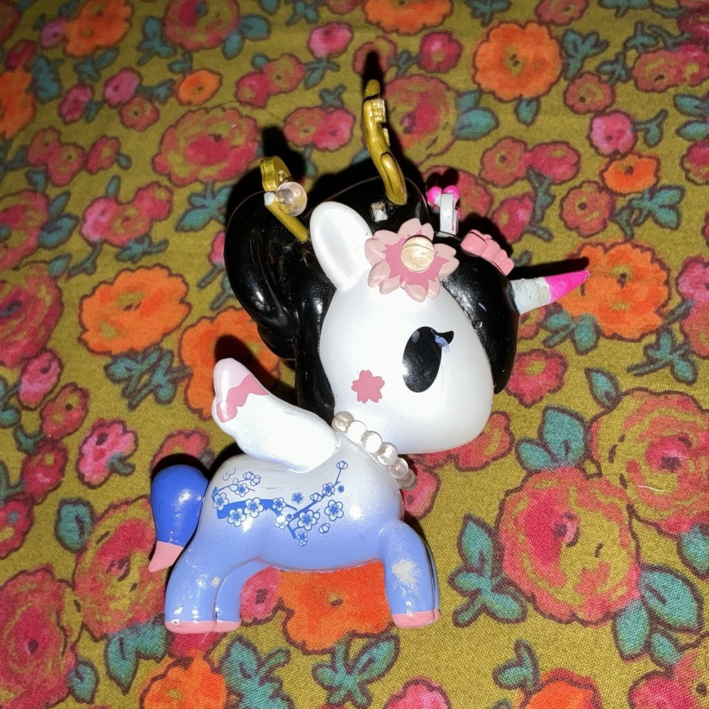 Tokidoki‎ Unicorno Cherry Blossom Series Yoshino